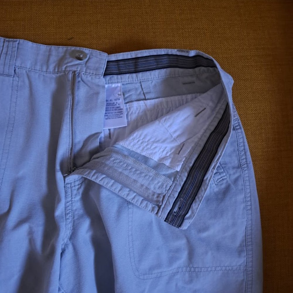 Columbia Multi-Pocket Khaki Tan Cotton Hiking shorts Size 10 - Picture 4 of 9